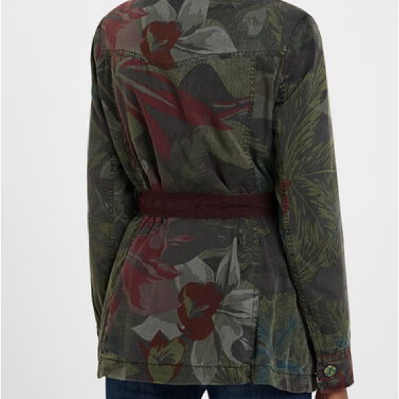 Desigual-Camoflower-Green-Camo-Belted-Military-Jacket-Sz-EU38-US-6-Small $410 - Picture 5 of 5
